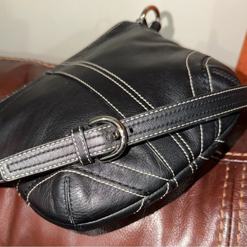 ‼️Vintage Coach Soho Black Leather Crossbody Bag - Picture 9 of 14
